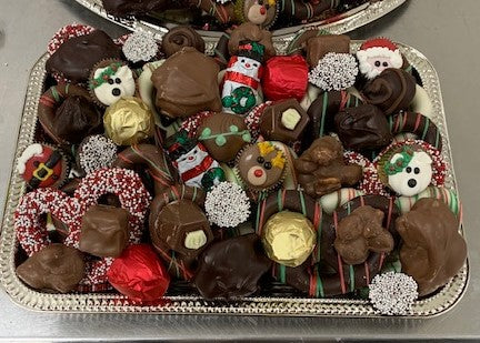 Christmas Candy and Pretzel Tray